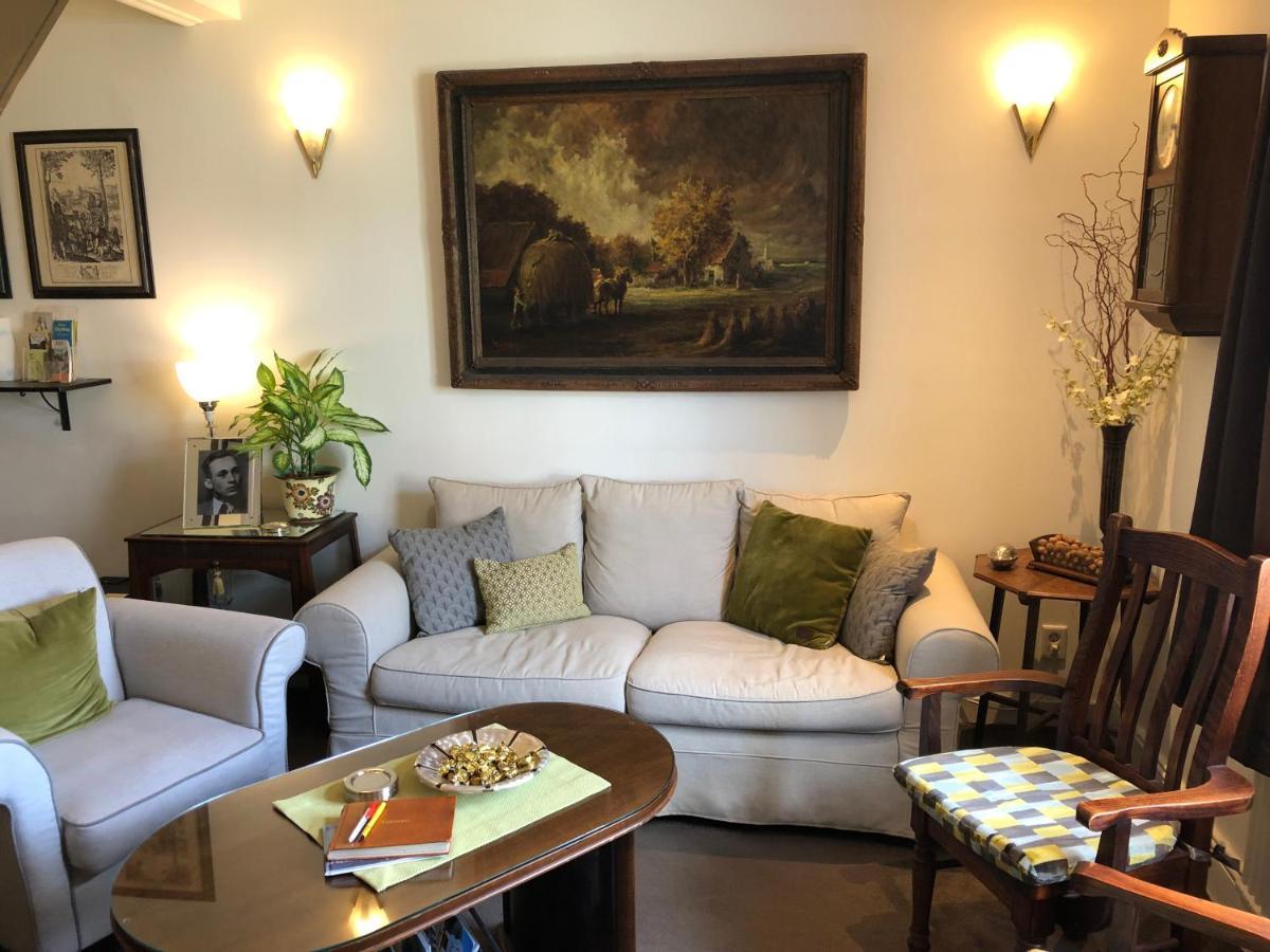 Walnut Lodge Bed & Breakfast Noorbeek Esterno foto